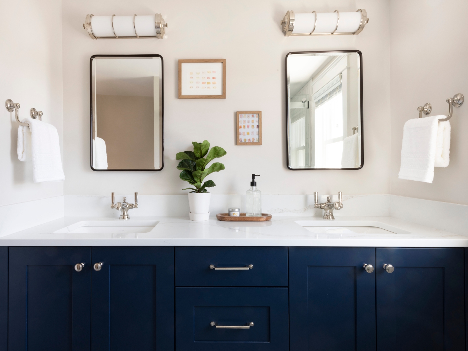primary bath dual sink vanity